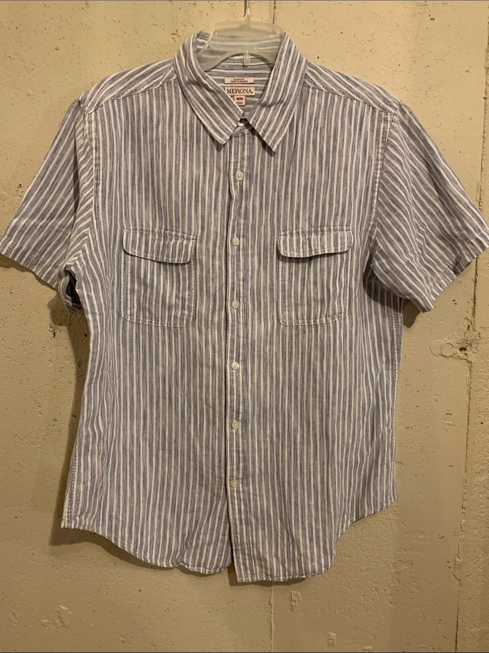 Merona Shirt Classic Fit Blue White Stripe Short Sleeve Button Down Size Medium